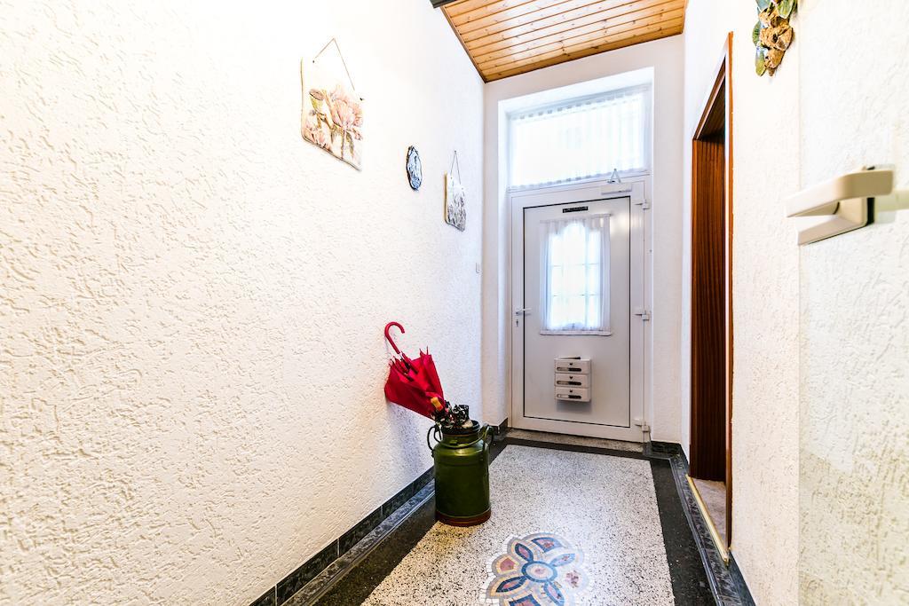 Ferienwohnung Koeln-Altstadt-Nord Pokoj fotografie